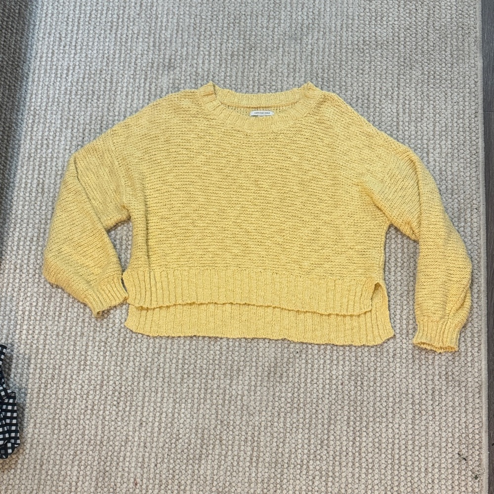 American eagle Knit Yellow